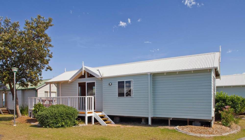 Blue Lagoon Beach Resort Bateau Bay Exterior foto