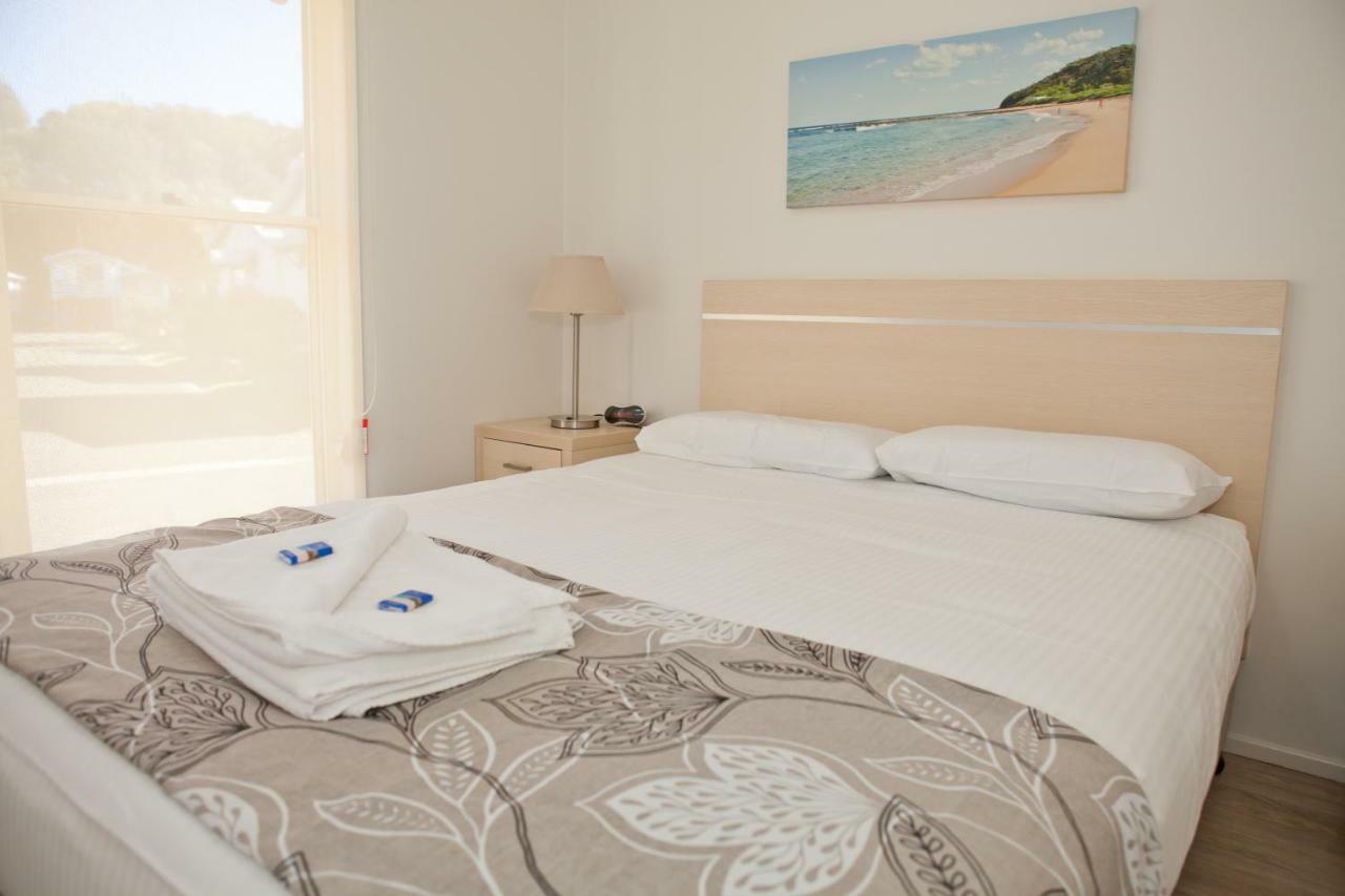 Blue Lagoon Beach Resort Bateau Bay Exterior foto